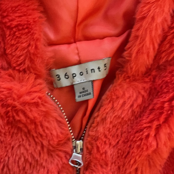 Fur orange bomber style jacket - Picture 3 of 3
